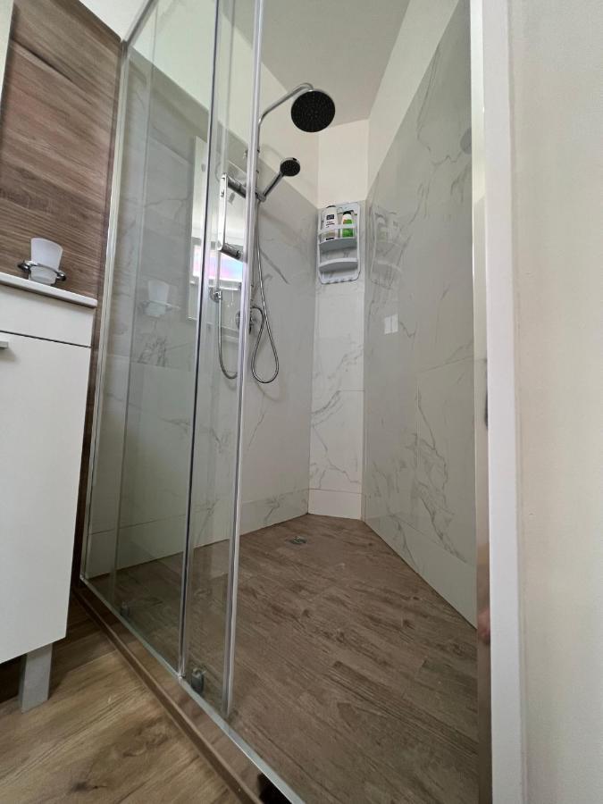 Trentuno Mondello Apartments Zewnętrze zdjęcie
