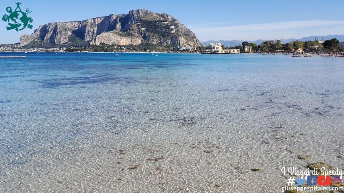 Trentuno Mondello Apartments Zewnętrze zdjęcie